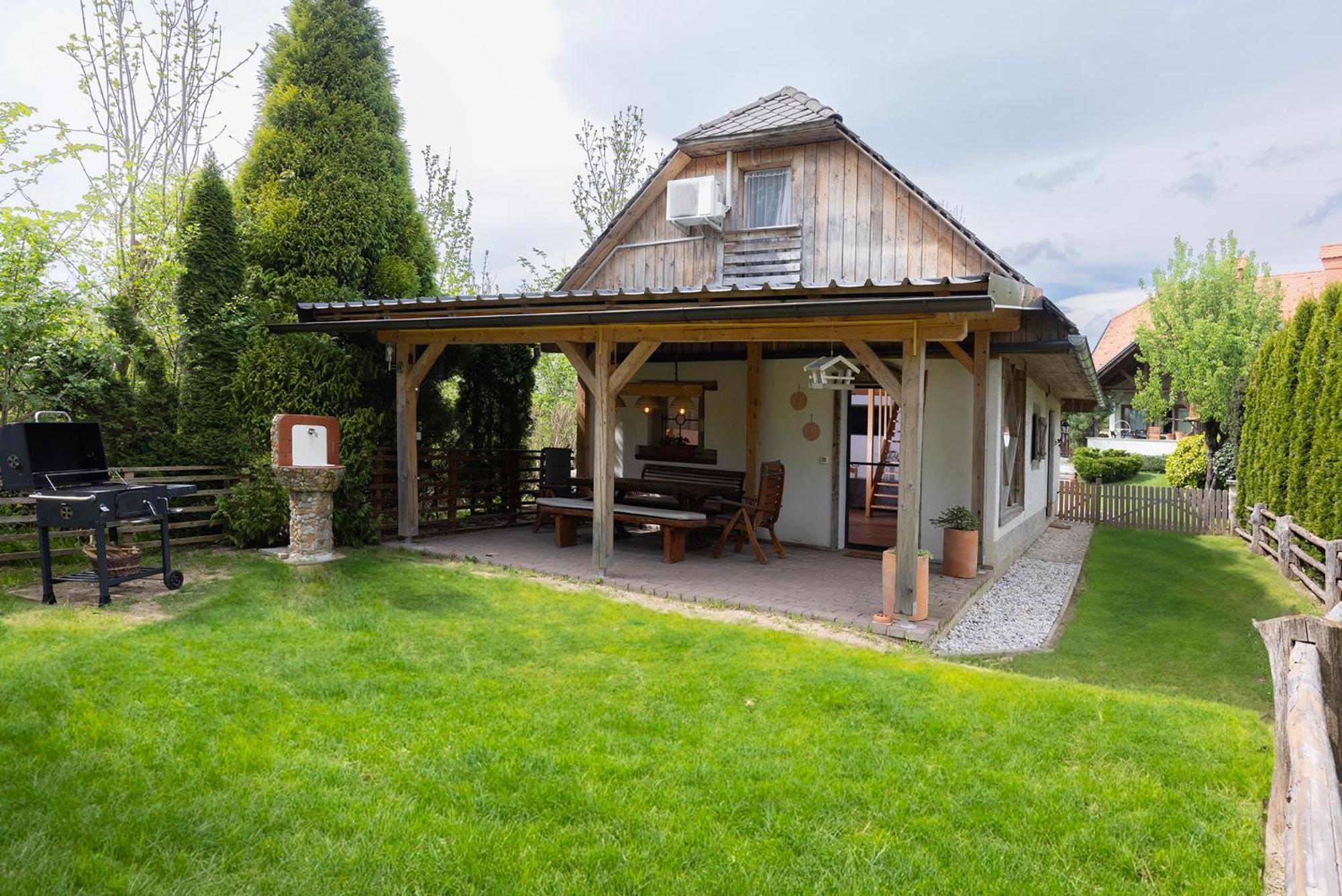 Vila Jana Radovljica Buitenkant foto